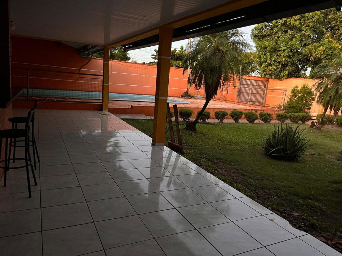 Casa Grande Com Piscina *