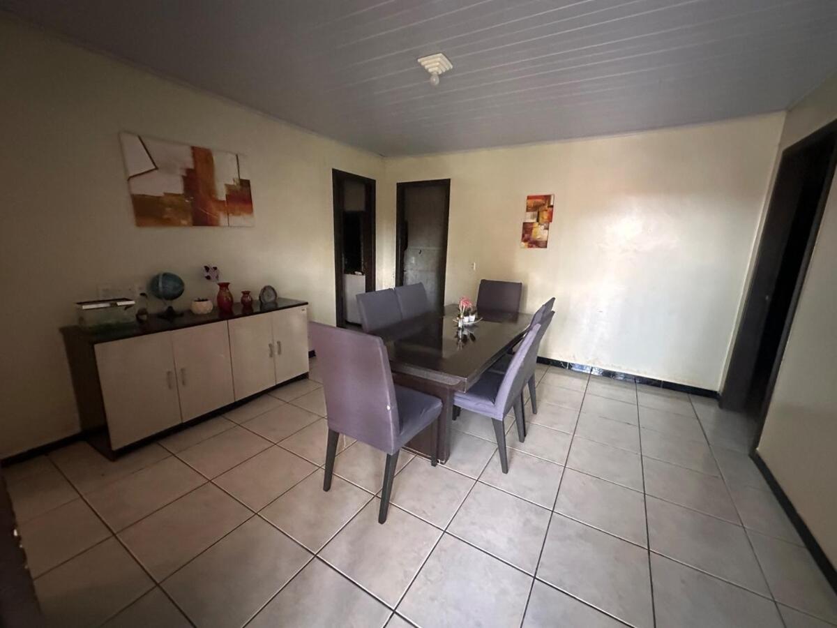 Casa Grande Com Piscina Apartment *